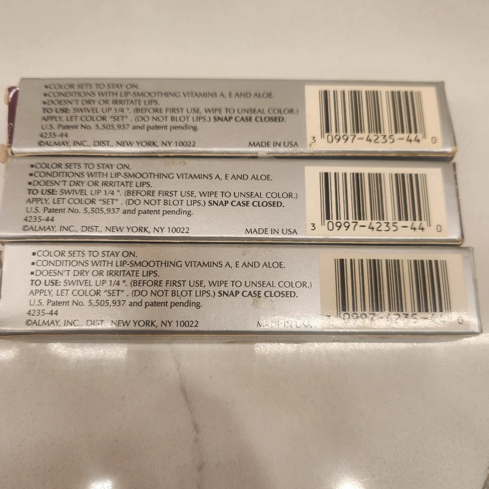 Almay Amazing Lasting Lipcolor Set‎